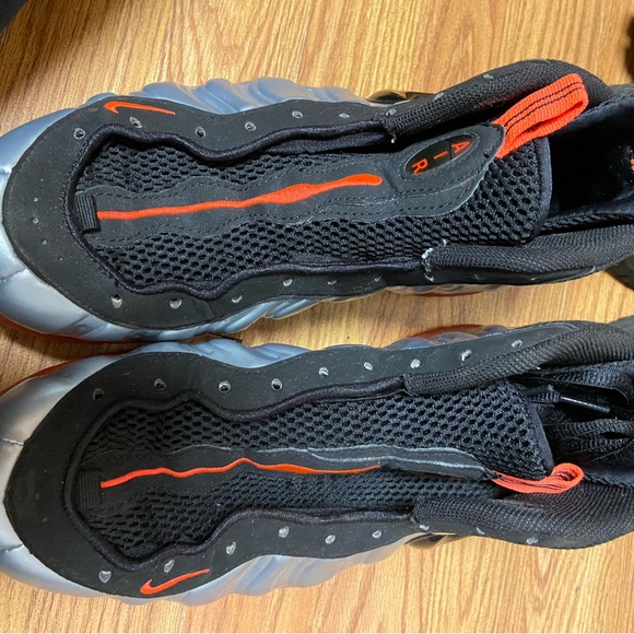 Nike FOAMPOSITE SILVER, black, orange - Picture 3 of 3